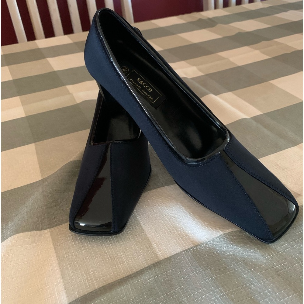 Sacco shoes, size 8, black.